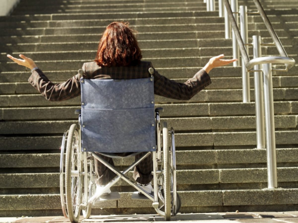 wheelchair down steps